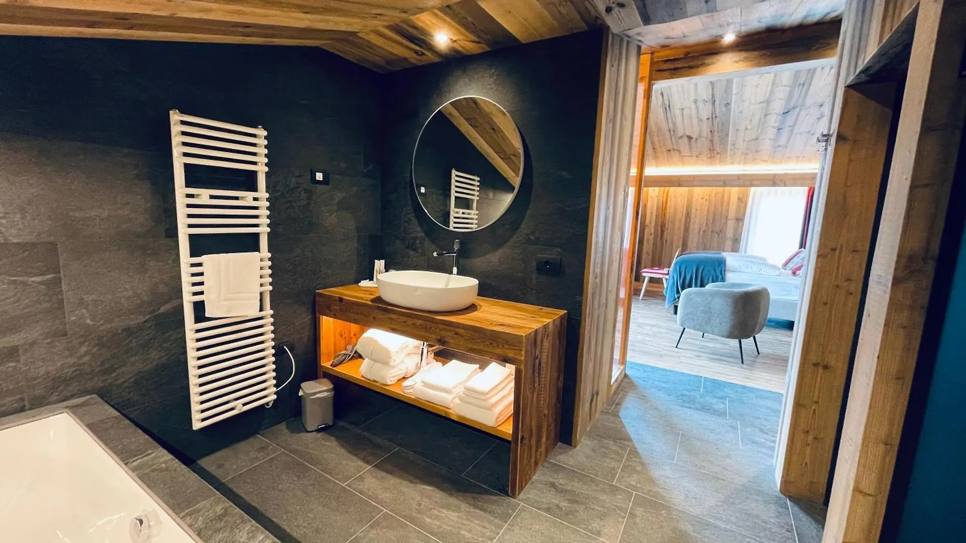 ***  Hotel Piccolo Tibet Livigno Italy
