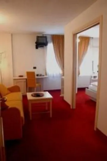 ***  Hotel Piccolo Tibet Livigno Italy